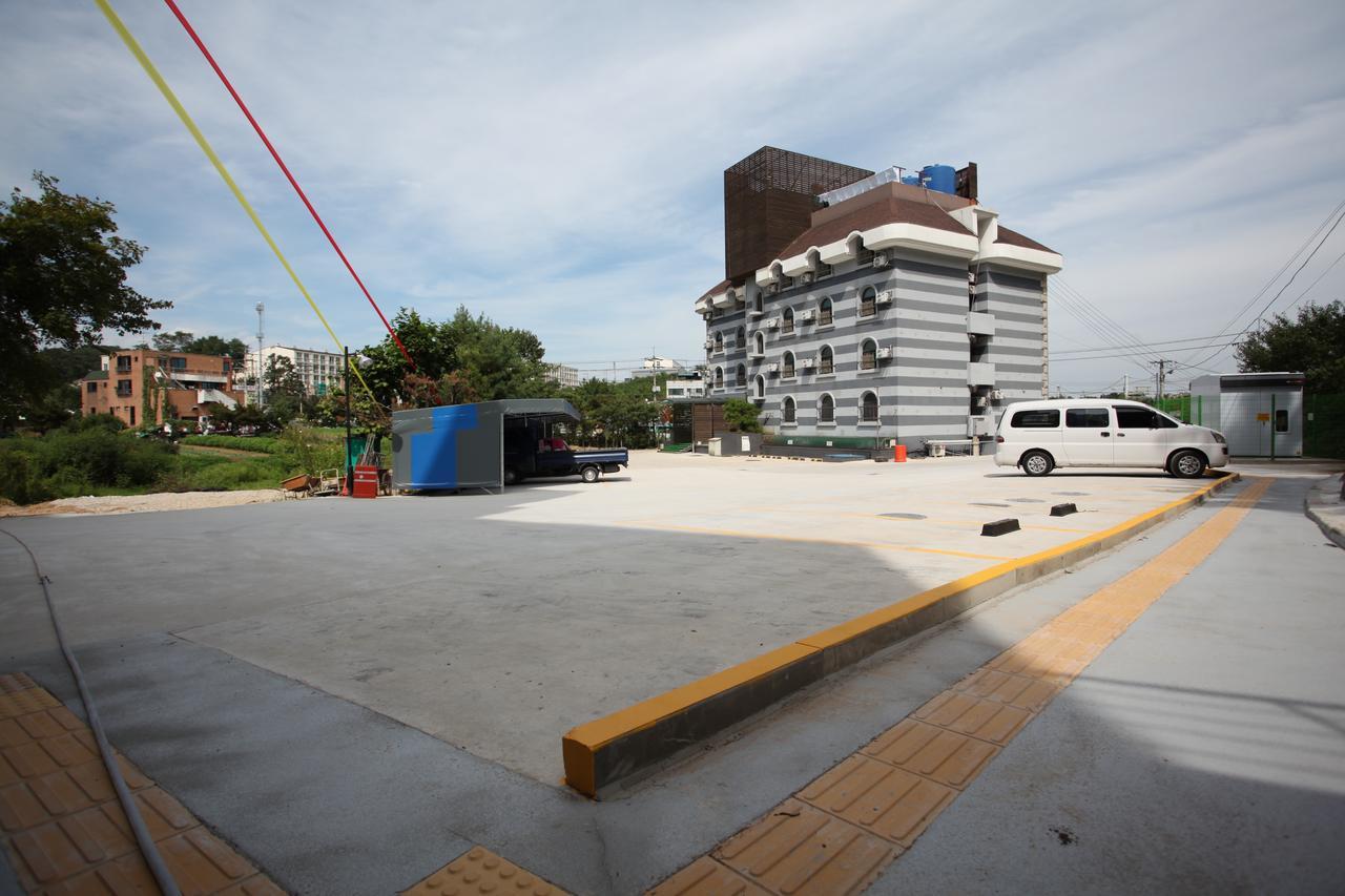 Lineplus Hotel Gimpo Exterior photo